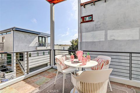 A home in Manhattan Beach