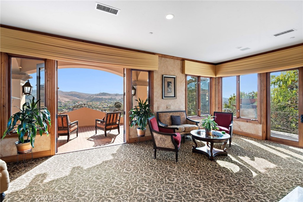 Hilltop (HT) - Residential