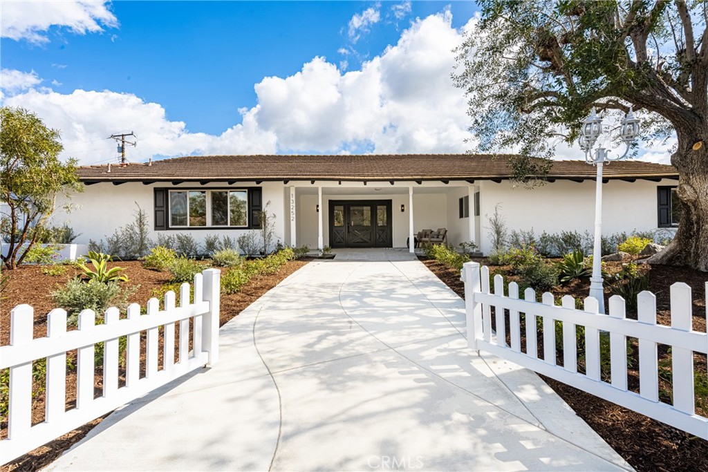 13252 Bow Place