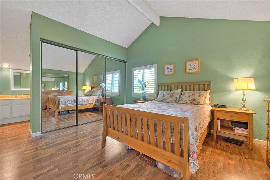 listing image 130721641015150617015