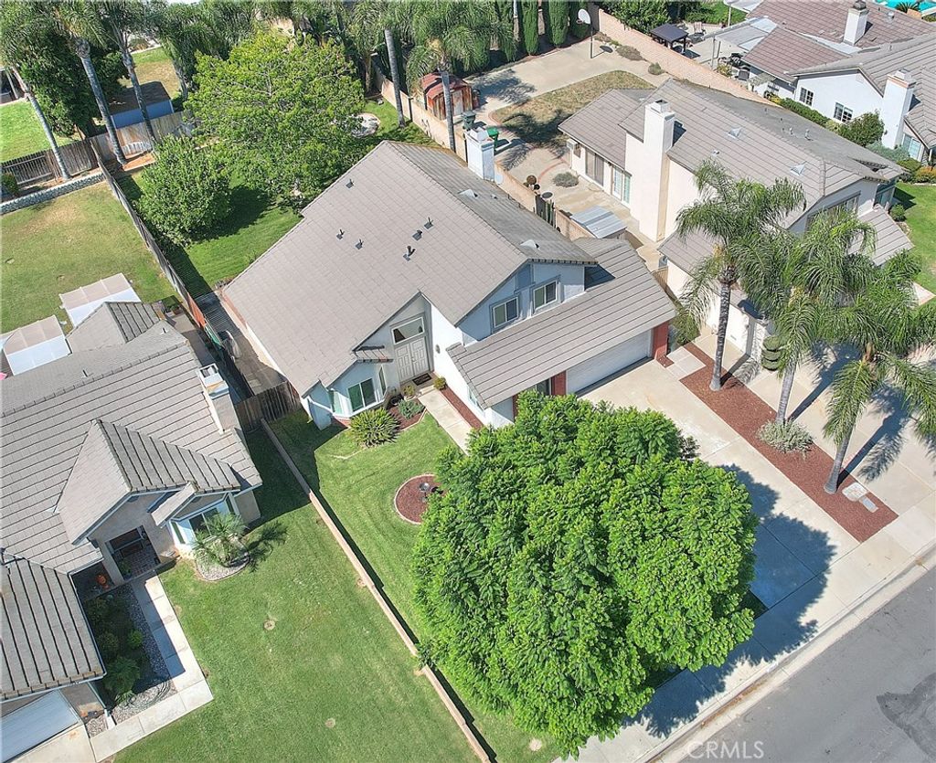 listing image 130726932823198758791
