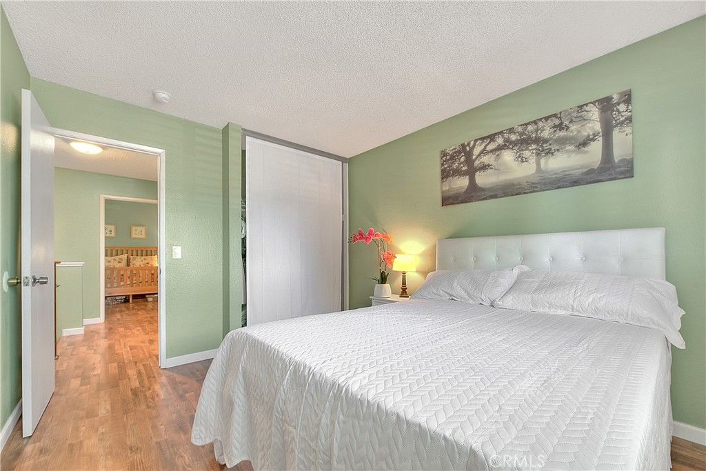 listing image 130720996258471226491
