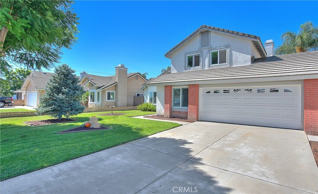 listing image 130724440506471336890
