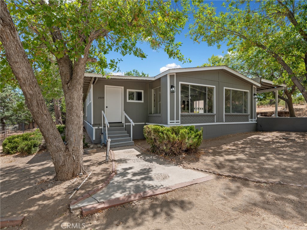 Photo 5 of 38 of 2322 Manzanita Road mobile home