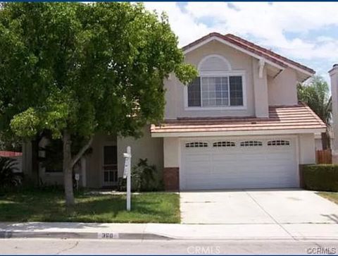 A home in Lake Elsinore