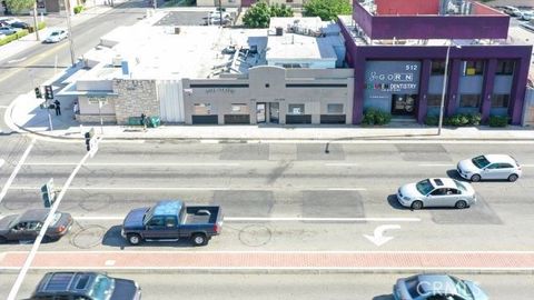 502 W 17th Street Santa Ana CA 92706