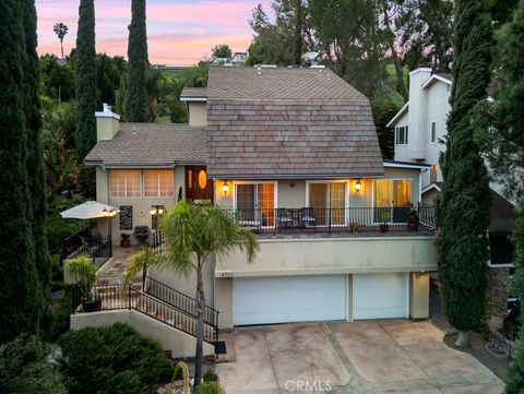 Photo of 6703 Corie Lane, West Hills, CA 91307 (MLS # SR25071258) Photo of 6703 Corie Lane, West Hills, CA 91307 (MLS # SR25071258)
