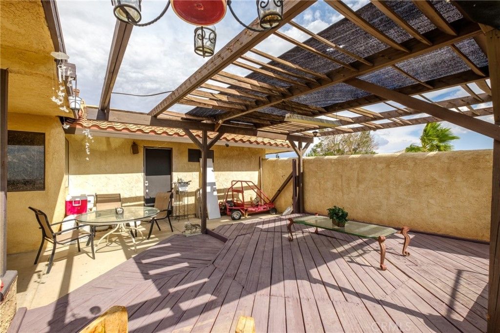 listing image 130723316236183563665