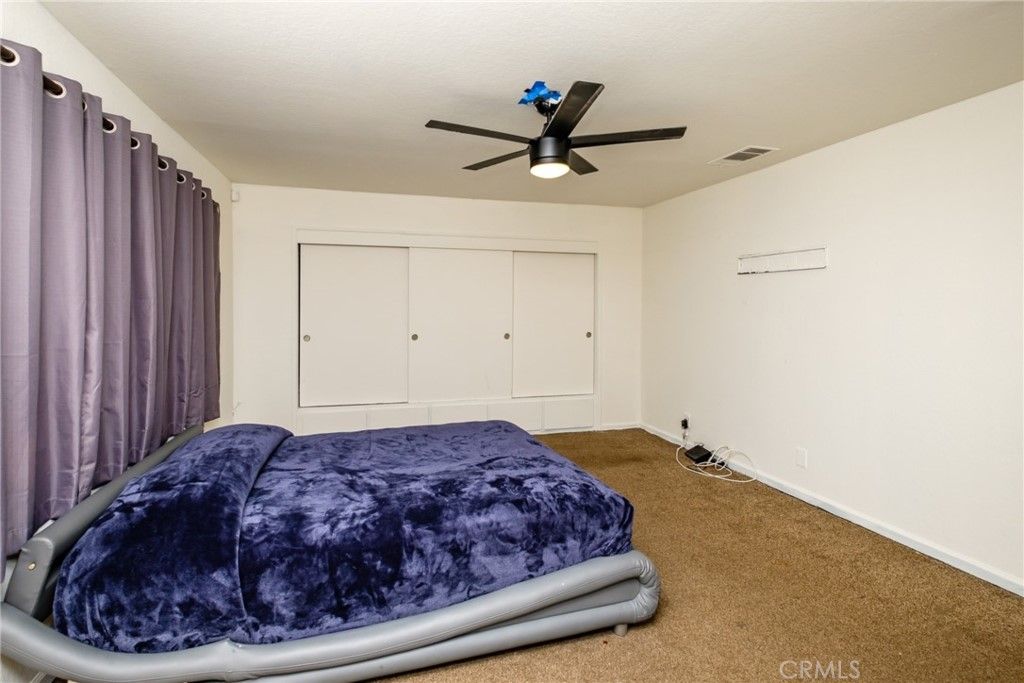 listing image 130726875326854844999