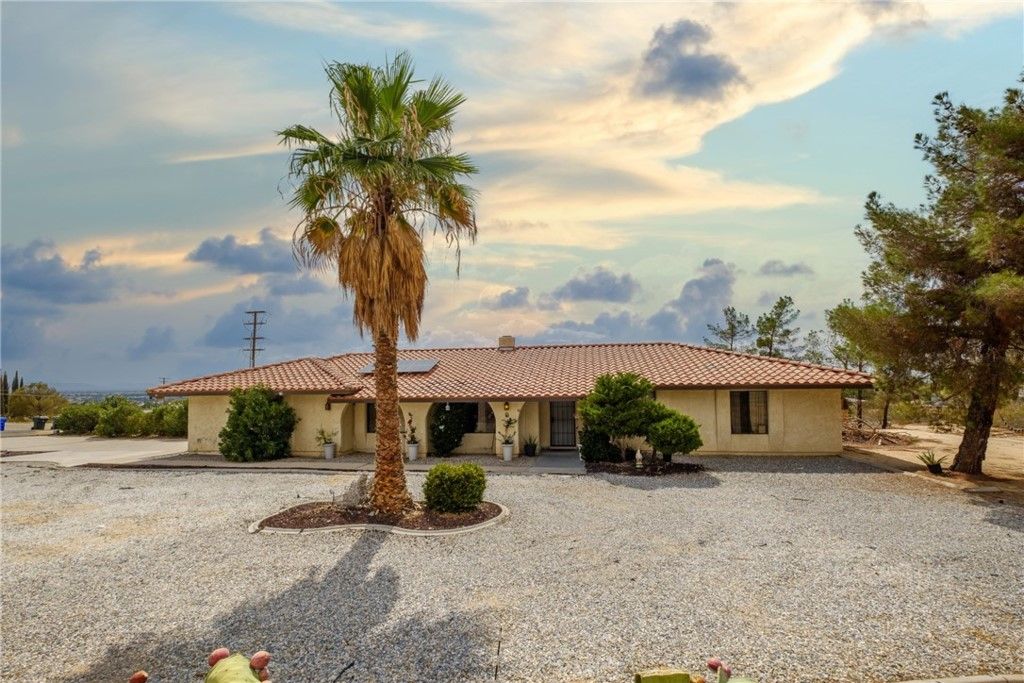 listing image 130720621609451967037