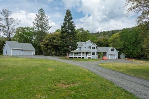 A home in Oroville