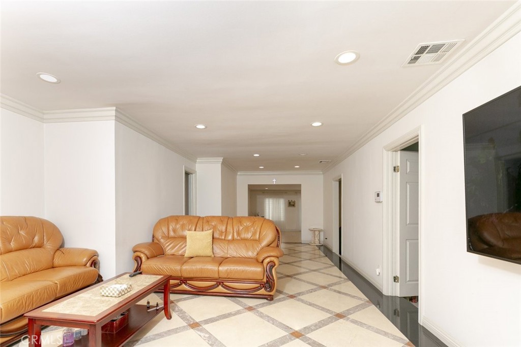 Properties 3 7935 Hazeltine Avenue