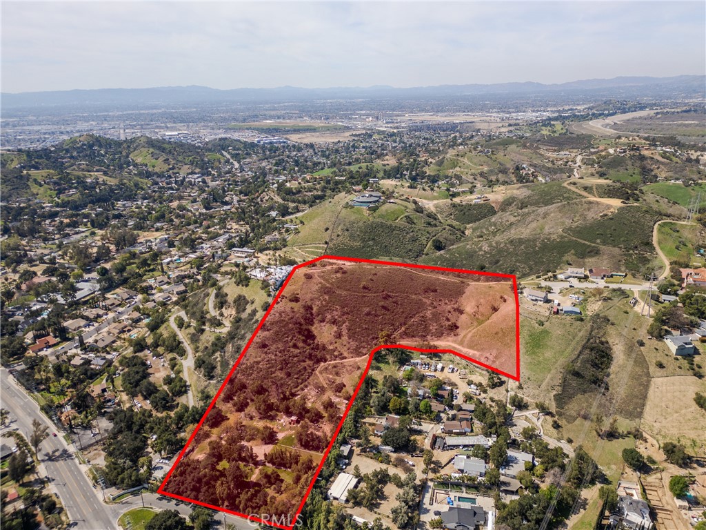 Properties 1 10131 Johanna Avenue