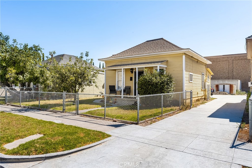 171 N Cypress Street