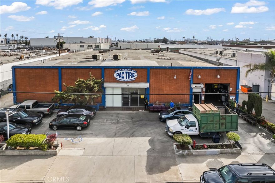 Located at 400 West Alondra Boulevard in Gardena, California, this industrial property is a versatile space suitable for various operations. The facility encompasses approximately 19,292 square feet and was constructed in 1966. Situated on a 0.81-acre lot, the property is zoned for light manufacturing, making it ideal for small equipment manufacturing, machine shops, automotive services, or mixed use. Its strategic location provides easy access to major transportation routes, enhancing logistical efficiency.



The building's design supports a range of industrial activities, offering ample room for operations and storage. This property presents a valuable opportunity for businesses seeking a well-equipped and conveniently located facility in the Gardena area.