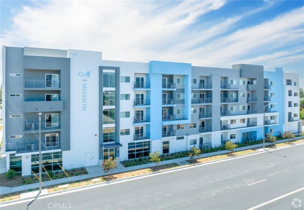 LEASING SPECIALS - ONE MONTH FREE RENT & FREE WIFI! $600 SECURITY DEPOSIT! FREE APPLICATIONS! PLEASE CALL LEASING OFFICE (See showing information) BE THE FIRST TO LIVE IN YOUR DREAM HOME!!! BRAND NEW CONSTRUCTION!!! MOVE IN READY! Welcome to your new home at the M on Mission! These stunning apartments complete with stunning mountain views and private balconies, providing an unparalleled designer living experience. Just minutes away from the Ontario airport and easy access to colleges, hospitals, schools, shopping centers & malls, freeways, etc. Find your ideal studio, one or two bedroom apartment and enjoy the comfort and luxury of the M on Mission Apartment Homes. Community Amenities includes Gym, Clubhouse, Yoga / Spin Room, Pet Play Area, Courtyard, Security Patrols, Community-Wide WiFi, Controlled Access, Property Manager on Site, Elevator, EV Charger. Apartment Features includes Balconies, Washer and Dryer, Dishwasher, Mountain View, Hardwood Floors, Granite Countertops, Refrigerator, Tub/Shower, HVAC, High Speed Internet. * Prices and availability subject to change without notice. * Square footage definitions vary. Displayed square footage is approximate. * Small pet (limited size) allowed with rent and deposit. Restrictions Apply. $600 Security Deposit on approved credit only. Please contact leasing office for more details.