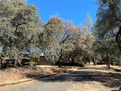 A home in Oroville