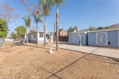 A home in Lake Elsinore