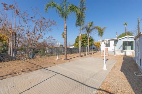 A home in Lake Elsinore