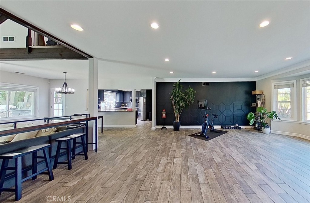 721 Oleander Place