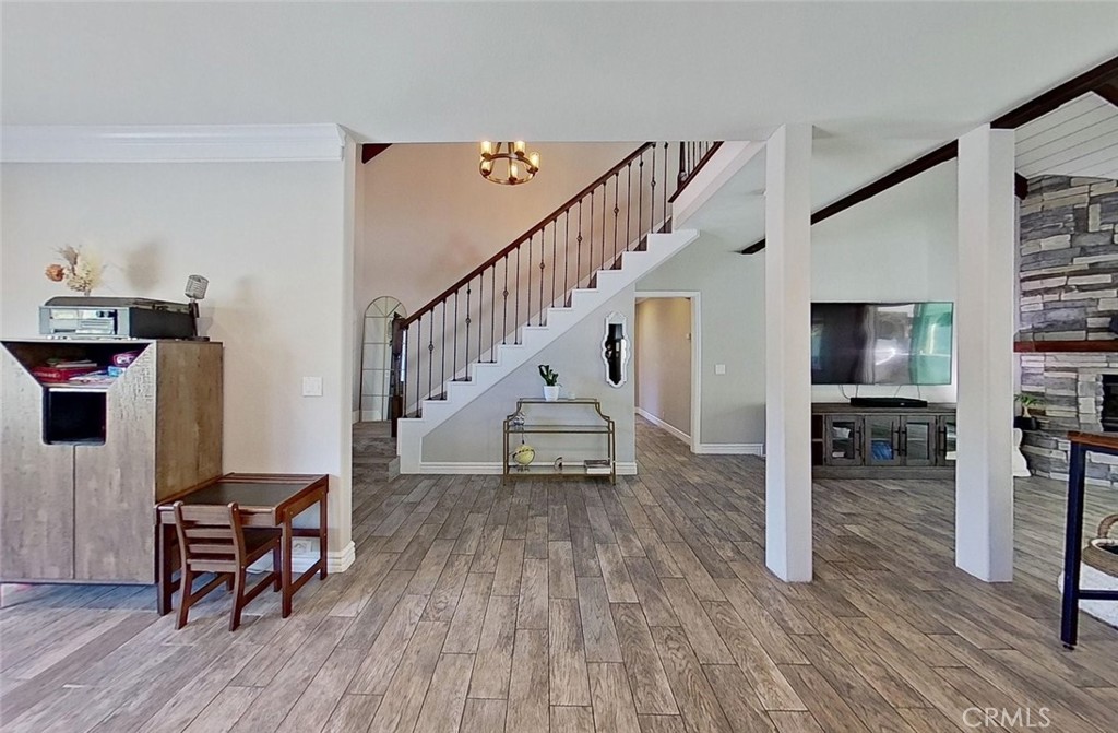 721 Oleander Place