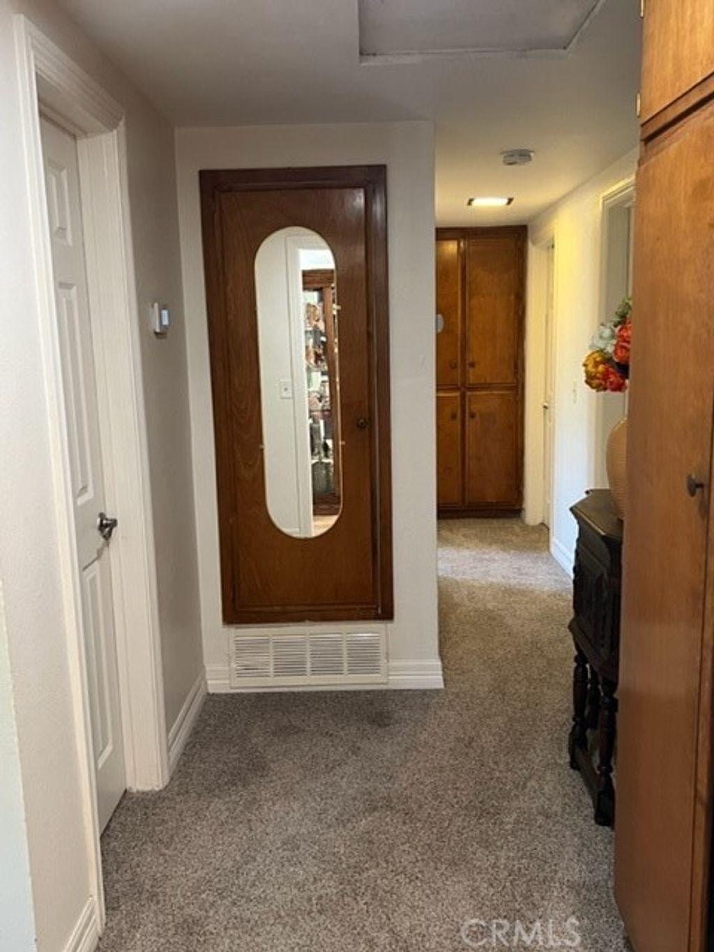 listing image 130726798042624272580