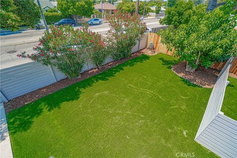 A home in Reseda