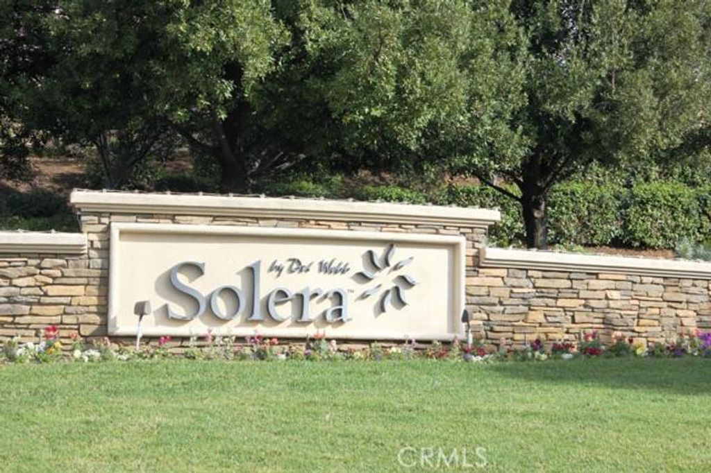 listing image 130721030929153458393