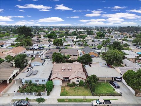 A home in Paramount