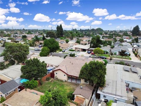 A home in Paramount