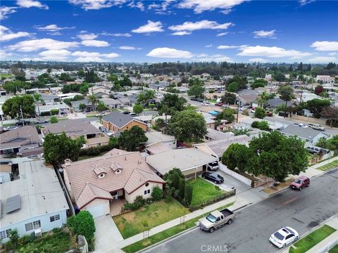 A home in Paramount