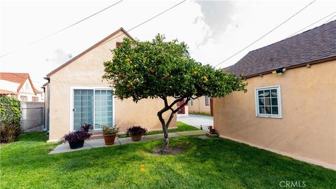 A home in Inglewood