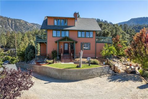 A home in Pine Mountain Club