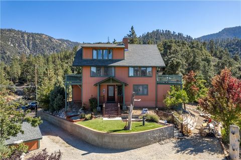 A home in Pine Mountain Club