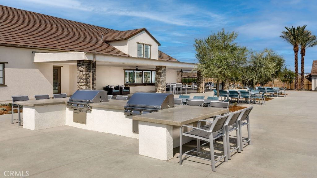 listing image 130722886469501106556