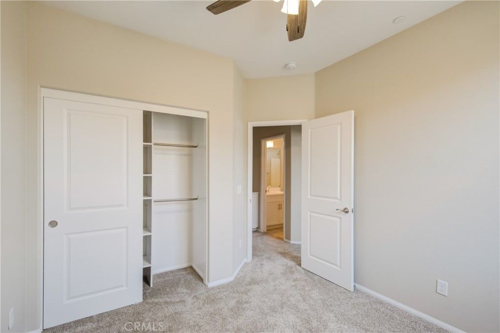 listing image 130722432428369429438