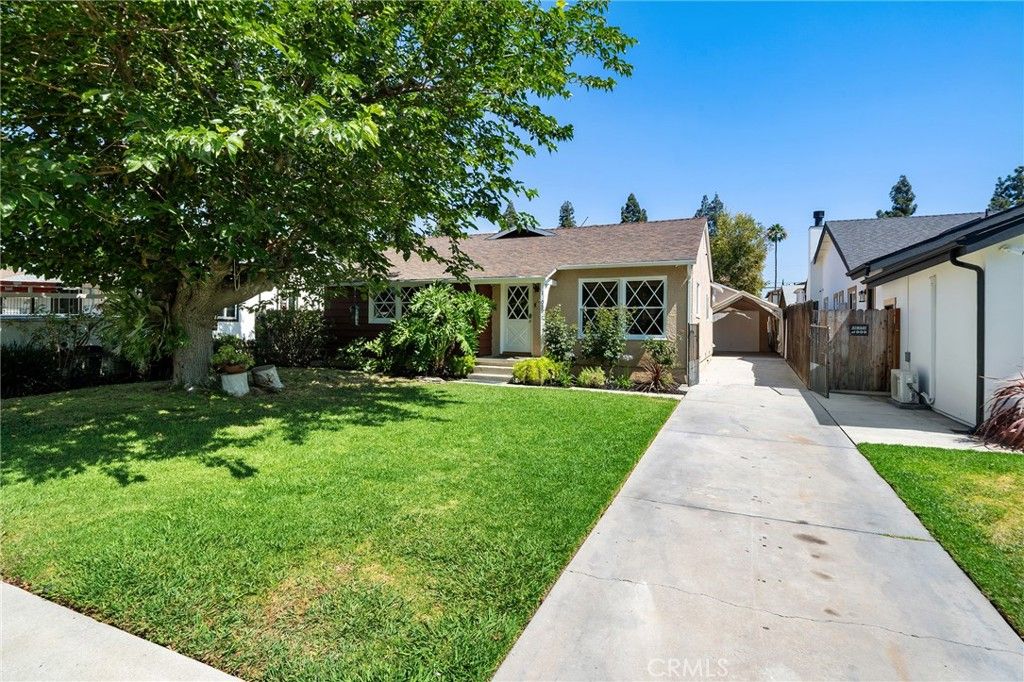 listing image 130720058915884706098