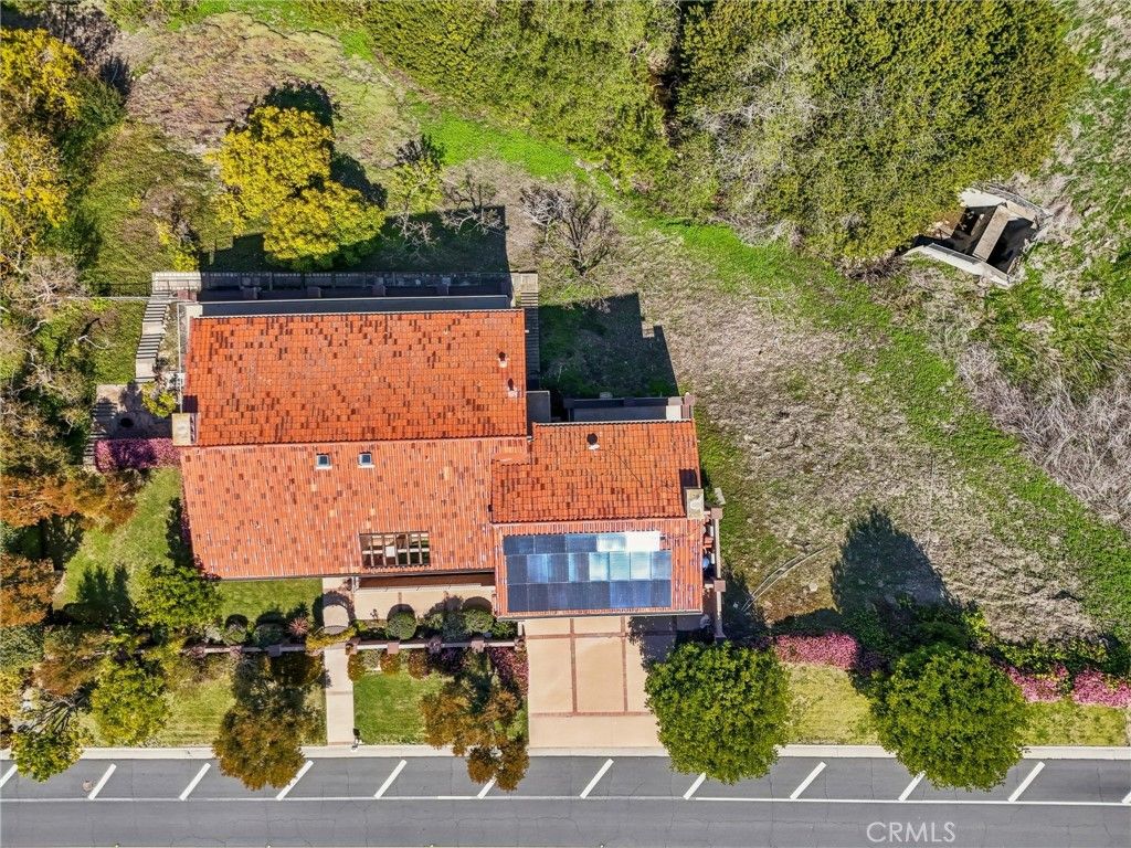 listing image 70