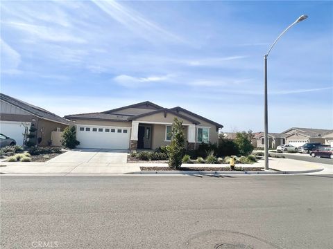 30339 Roebuck Court Menifee CA 92584