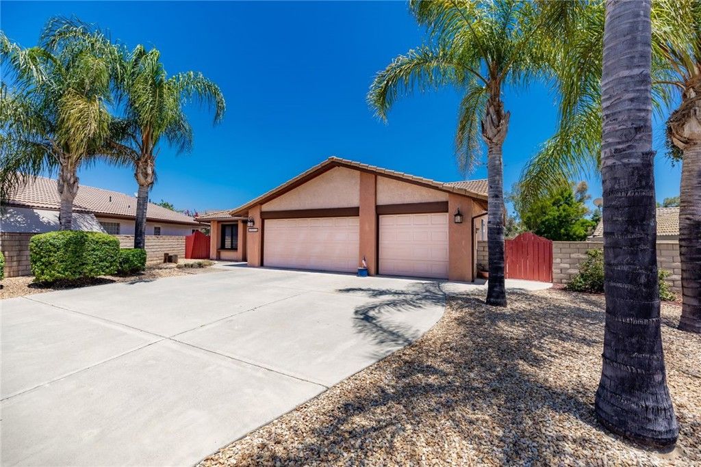 listing image 130721474738448563006