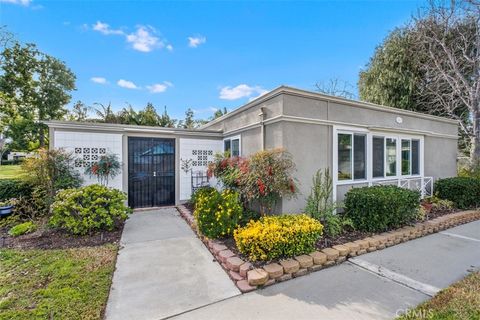 Photo of 420 Ave Castilla #B, Laguna Woods, CA 92637 (MLS # OC23018506)