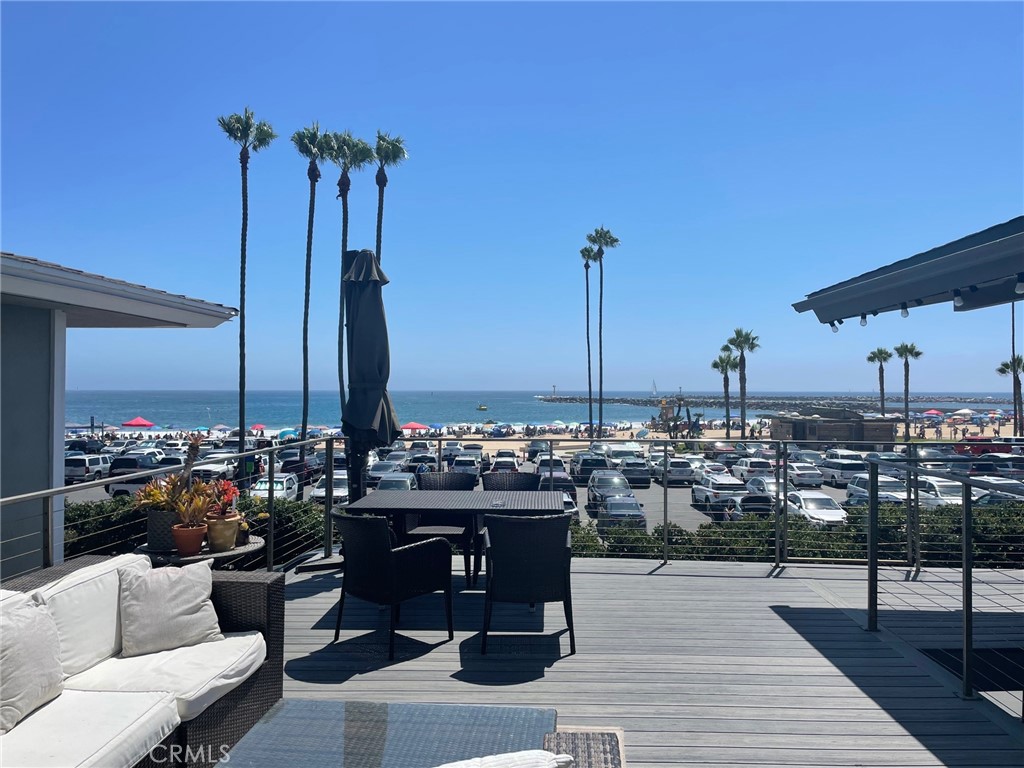 Corona del Mar South of PCH (CDMS) - Residential Income