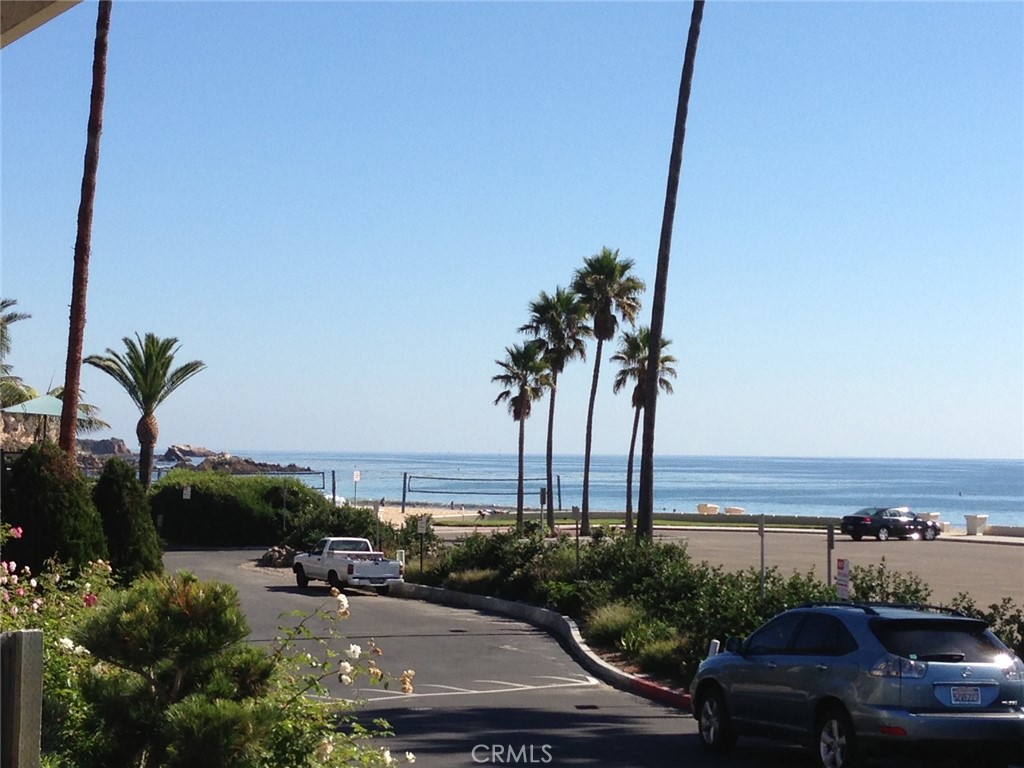 Corona del Mar South of PCH (CDMS) - Residential Income