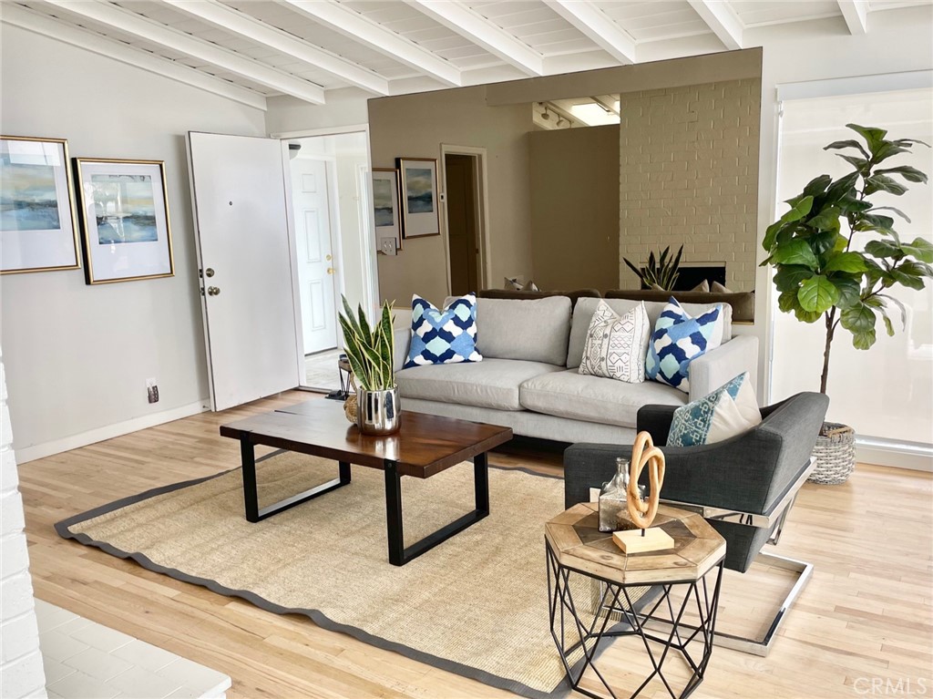 Corona del Mar South of PCH (CDMS) - Residential Income