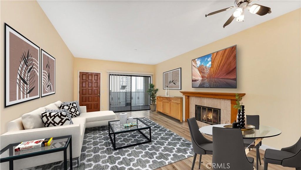 listing image 130728179131226381823