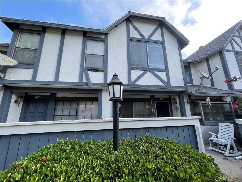 Investor's dream. Property to be sold as is. Seller will not repair anything. 2 bedrooms and a loft which can be converted to a bedroom. Please check HOA for exterior improvement.