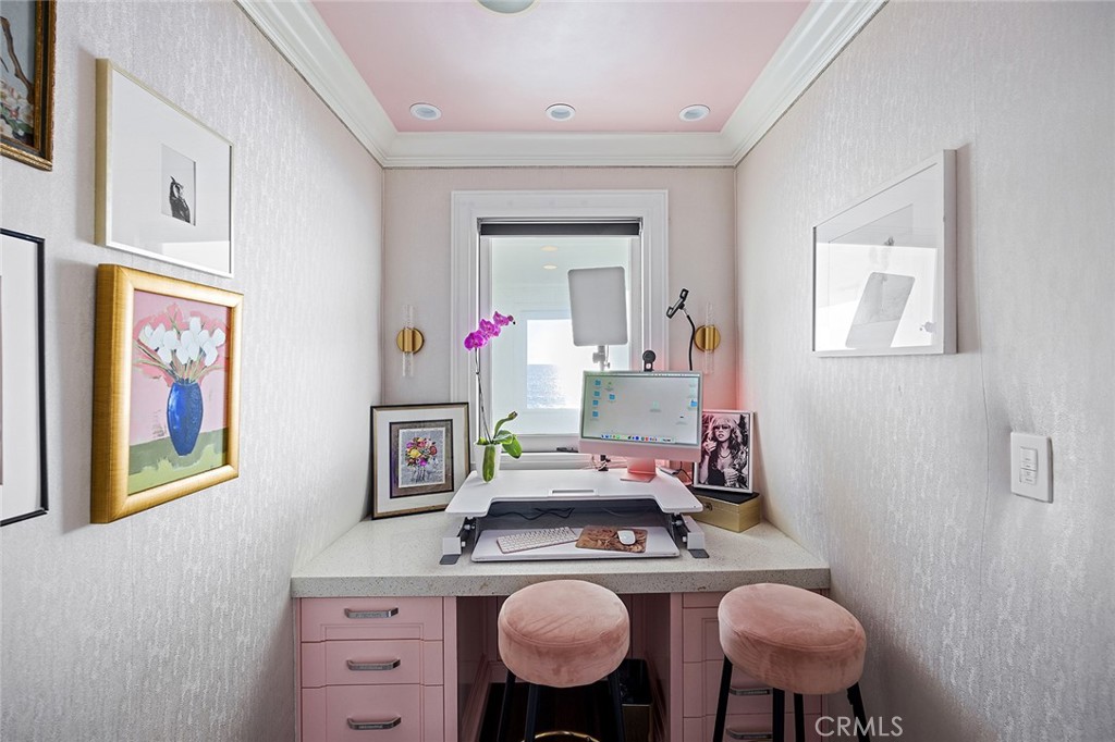 Beach Road Custom (BR) - Residential