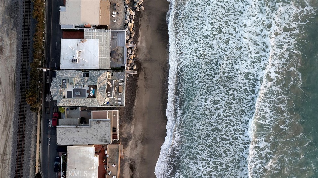 Beach Road Custom (BR) - Residential