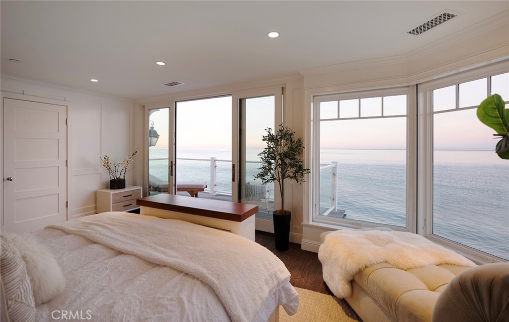 Beach Road Custom (BR) - Residential