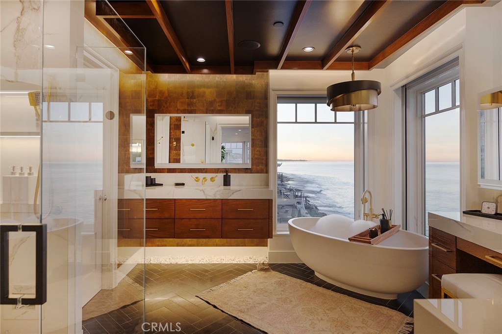 Beach Road Custom (BR) - Residential